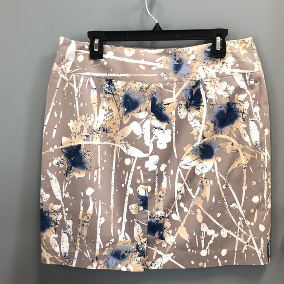 Womens Straight Skirt with side zip. Sz 12. Mocha/Wht/Blue Abstract, - Picture 2 of 9